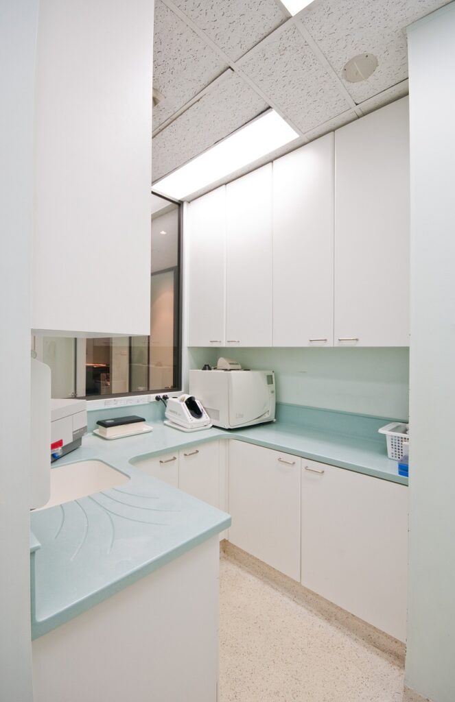 sterilisation room, dentist office, dental office-2530987.jpg